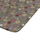 Bloemen van de herfst omarmen groene achtergrond snijplank (Hoek)