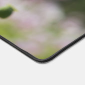 Bloemen veld met close up bloeiende lila bloem. bureaumat (Hoek)