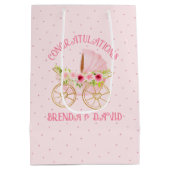 Bloemen voor de versiering van baby wieg voor midd medium cadeauzakje (Achterkant)