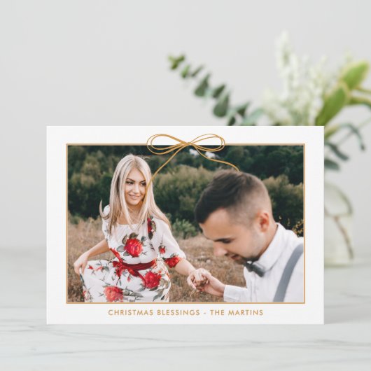 Bloemen Wit Goud Vakantie Bow Foto Kerstmis Feestdagenkaart (Staand voorkant)