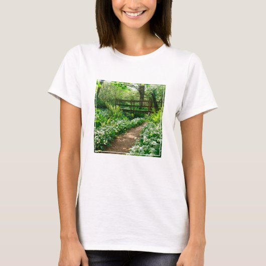 Bloemen | Witte wilde bloemen in de bossen T-shirt (Voorkant)