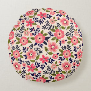 bloemenachtergrond, ditsy roze bloemetjes. rond kussen