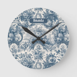  bloemenblauw toile de jouy monogram ronde klok