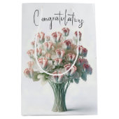 Bloemenboeket met roze Baby voeten Medium Cadeauzakje (Voorkant)