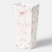 Bloemenboog staat op het punt om Baby shower Popco Bedankdoosjes (Voorkant)