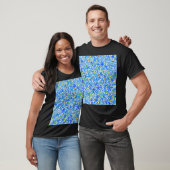 Bloemencascade: Blauwe bloemen naadloos patroon T-shirt (Unisex)