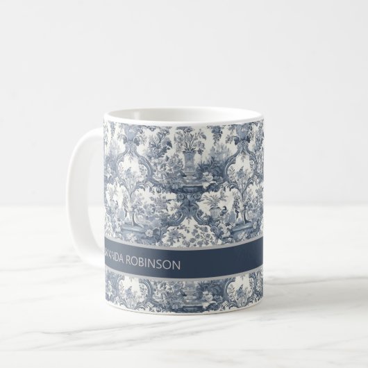  bloemendamast Blauw toile de jouy monogram Koffiemok (Voorkant links)