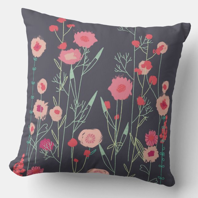 Bloemendonk Kussen (Dark floral wildflower throw pillow)