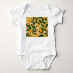 Bloemenelegantie: bladpatroon. romper