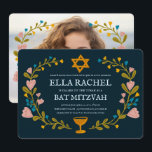 Bloemenkrans Bat Mitzvah Hand-getrokken Custom Kaart<br><div class="desc">Perfecte kaart om een bar mitswa, bat mitswa of andere Joodse viering aan te kondigen! Met de hand gemaakte kunst voor jou! VOLLEDIG ! Klik hierboven op "Personaliseren" om de tekst te bewerken en uw eigen foto aan de achterkant toe te voegen. Klik op "Bewerken met ontwerpgereedschap" om de lettertypen,...</div>