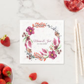 Bloemenkrans over delicate bloemen servet (Insitu)