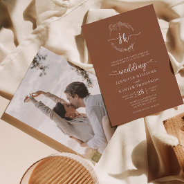 Bloemenkrans terracotta monogram foto bruiloft kaart