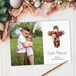 bloemenkruis paaszegeningen foto feestdagenkaart