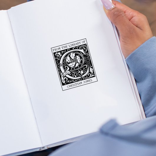 bloemenmonogram letter C uit de bibliotheek Rubberstempel