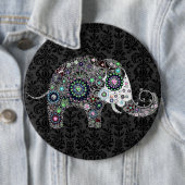 Bloemenolifant met kleurrijke diamanten studs ronde button 6,0 cm (In situ)