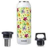 bloemenpatroon in wilde bloemen geïsoleerde waterfles (Geopend)