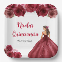 Bloemenprinses in rode jurk Quinceanera