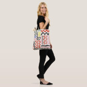 Bloemensjaal: vierkant Paisley Ornament Tote Bag (Op model)