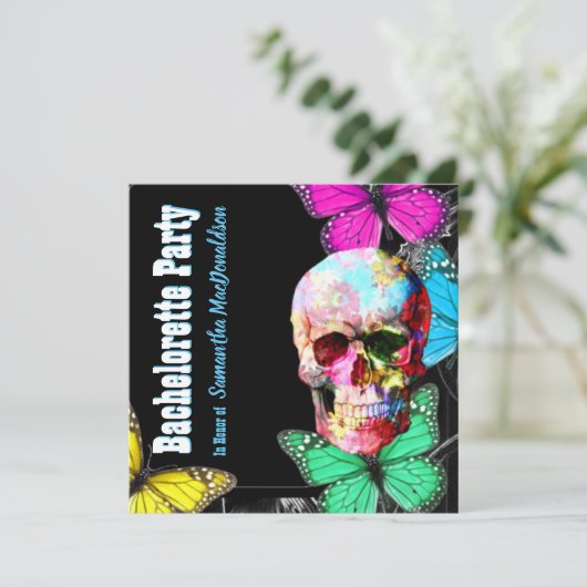 Bloemenskelet en vlinders vrijgezellenfeest kaart (Staand voorkant)