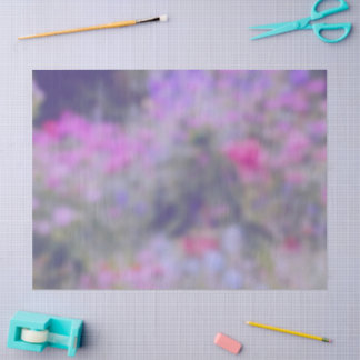 Bloementuin in roze paars violet ziet er dromerig  tissuepapier