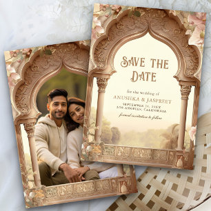 Bloementuin Indiase paleis boog trouwfoto Save The Date