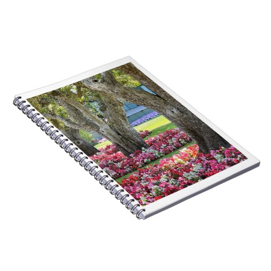 Bloementuin met bomen Fotospiraal Notitieboek (Rechterzijde)