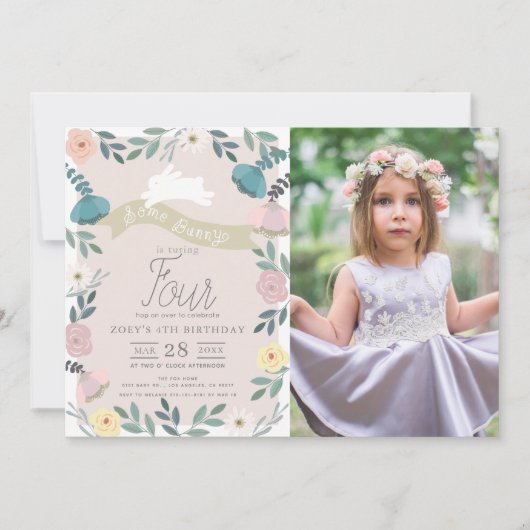 Bloementuin Roze Witte Bunny Meisje Foto Verjaarda Kaart (Voorkant)