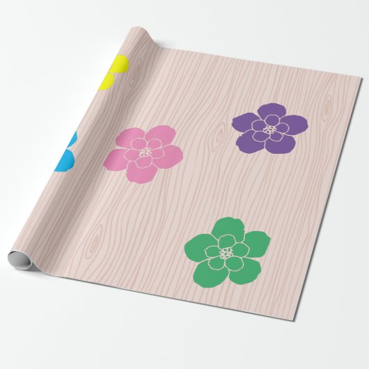  bloemenuitsparingen op Woodgrain Achtergrond Cadeaupapier (Uitgerold)