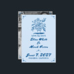 Bloemenvase Landelijk Whimsical Schets Blauw Foto Save The Date<br><div class="desc">Perfecte,  leuke kaart voor een leuke save-the-date! Handgemaakte kunst voor jou!</div>
