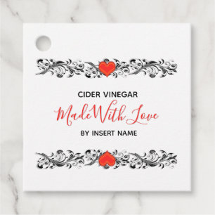 Bloemenwervelhart zelfgemaakt met liefdesvierkant bedankjes labels