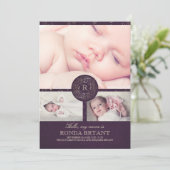 Bloemgoud Monogram  Baby Foto's Geboorte Aankondiging (Staand voorkant)