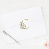 Bloemig monogram in goud Classic Ronde Sticker (Envelop)