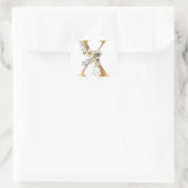 Bloemig monogram in goud Klassieke Ronde Sticker (Tas)