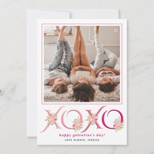Bloemig roze XOXO Galentines Day hart foto Feestdagenkaart (Voorkant)