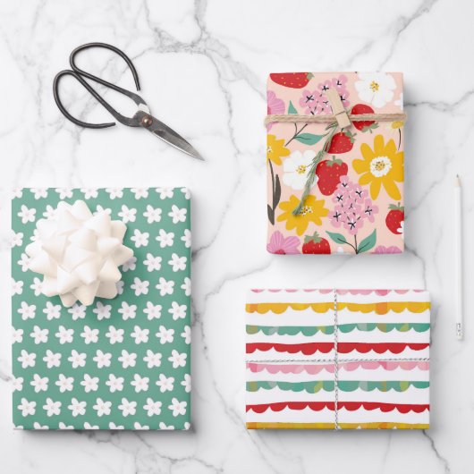 Bloemige Aardbeidroom Inpakpapier Vel (Voorkant)