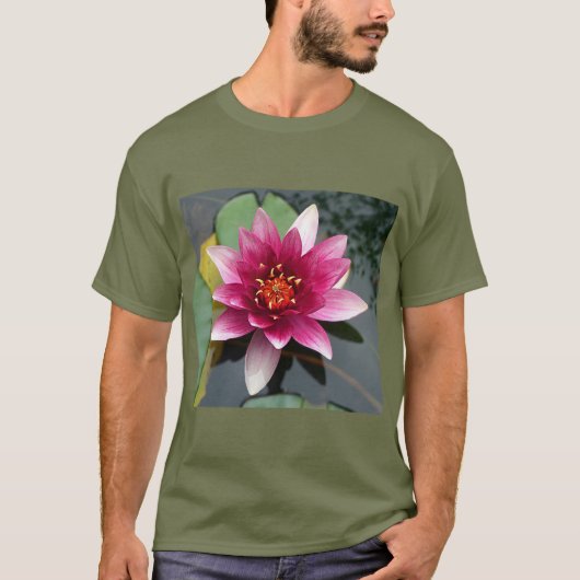 Bloemige Behang Esthetische T-shirt (Voorkant)