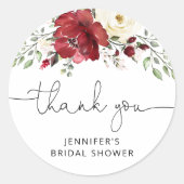 Bloemige bruidsdouche in burgundy  ronde sticker (Voorkant)