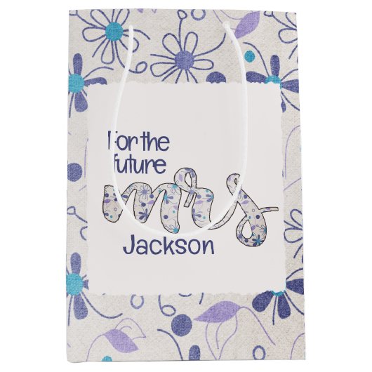 Bloemige bruidsdouche voor mevrouw medium cadeauzakje (Voorkant)