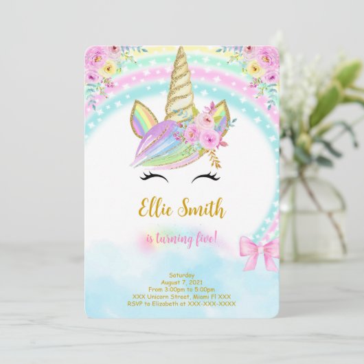 Bloemige Eenhoorn Uitnodiging (Staand voorkant)