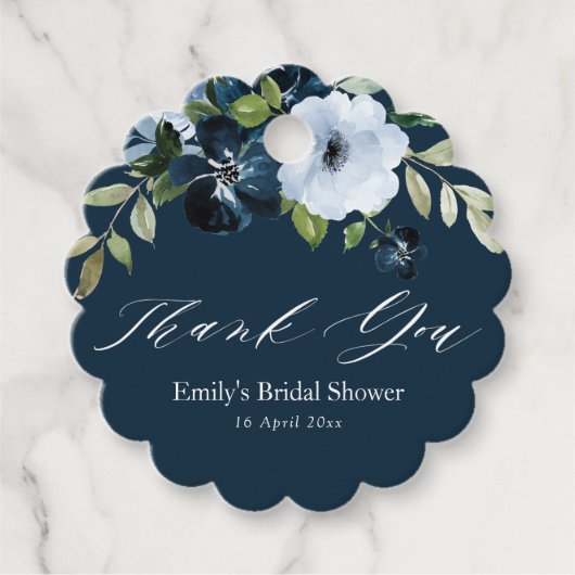 bloemige marineblauwe bruidsdouche bedankt bedankjes labels (Voorkant)