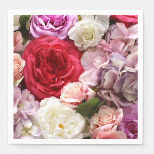 Bloemige papieren servetten met rozen en hortensia