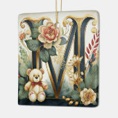 Bloemige teddybeer letter M Keramisch Ornament (Links)
