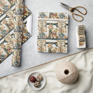 Bloemige teddybeer letter T Cadeaupapier