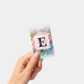 Bloemige waterverf monogram roze hortensia badge (Handheld)