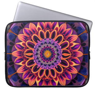 Bloemkunst in regenboog fractale stijl laptop sleeve