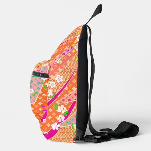 Bloemlint kimono patroon sling bag (Rechts)