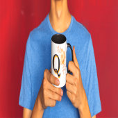 Bloemmonogram Mok – Elegante letter Q-writ u naam