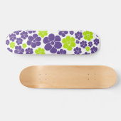 Bloemmotief in limoengroen en Paarse Persoonlijk Skateboard (Horizontaal)