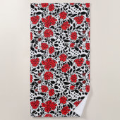  bloemmotief in rood, zwart en wit strandlaken (Voorkant)