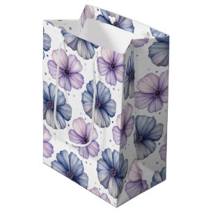 Bloemmotief in waterverf lavendel en blauw medium cadeauzakje